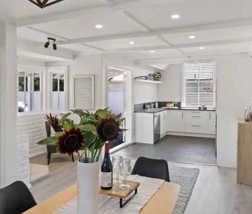 Fully renovated - 4 Bedroom Villa! - Photo 5