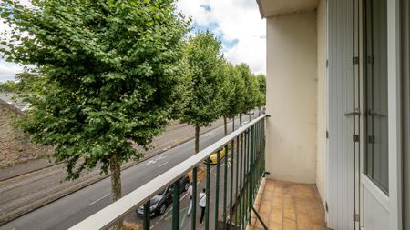 Location Appartement 4 pièces Meublé 72m² NANTES 44300 - Photo 5