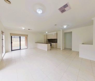 Great Family Home - Photo 2