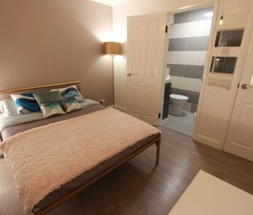 1 bedroom flat to rent - Photo 4