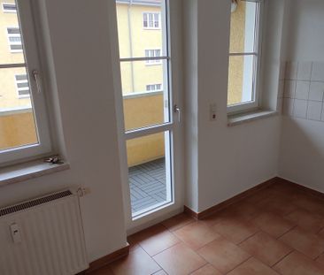 Freundlich helle 2-Raum-Wohnung für junge Pärchen - Photo 2
