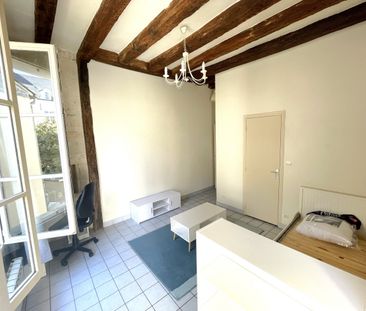 À LOUER : STUDIO MEUBLÉ VIEUX TOURS DONNANT SUR COUR TRÈS CALME • R... - Photo 2