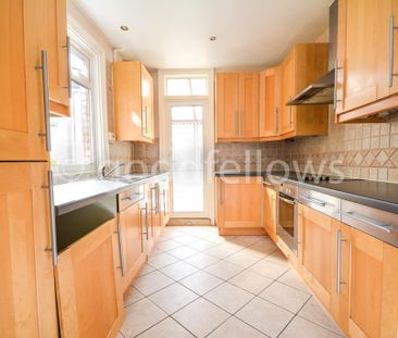 2 bedroom terraced house to rent - Photo 3