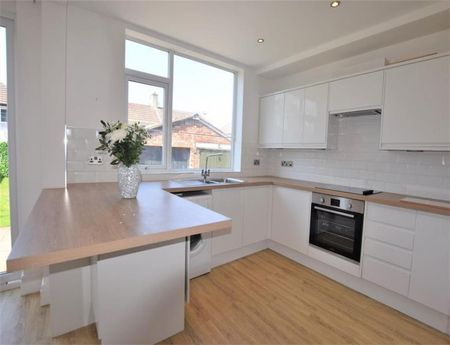 4 Bedroom Semi Detached Valuation - Photo 5