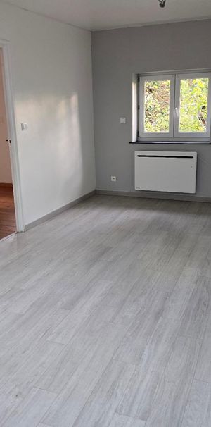 Location Appartement 3 pièces 43m² TEMPLEUVE EN PEVELE 59242 - Photo 1