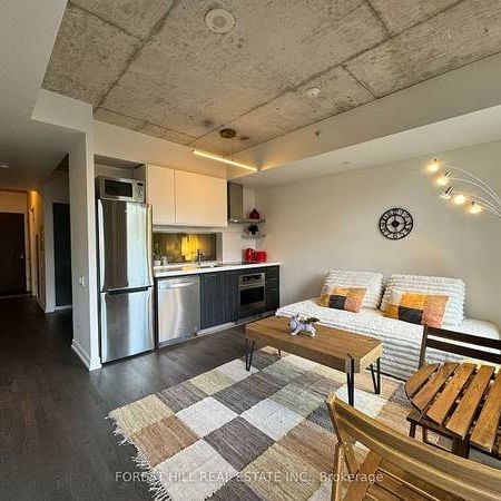 1 Bed & 1 Bath - 560 King St W - *Fashion House Condos* - furnished - Photo 4