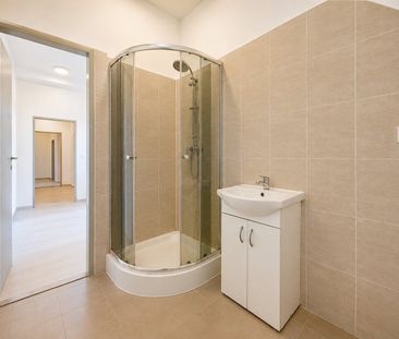 Pronájem bytu 1+kk 39 m² - Photo 2