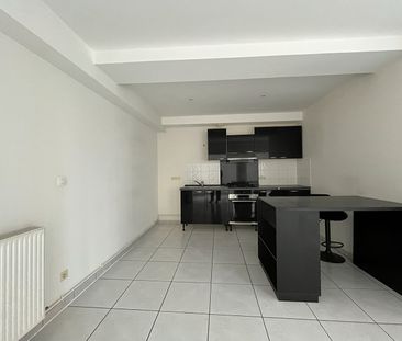 Location Appartement 3 pièces 66m² - Photo 6