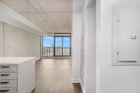 For Lease - 203 Catherine Street Unit# 1805, Ottawa Centre, Ontario - Photo 2