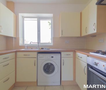2 bedroom maisonette to rent - Photo 3