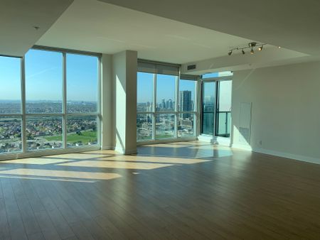 For Lease - 3985 Grand Park Drive Unit# Lph2705, Mississauga, Ontario - Photo 4