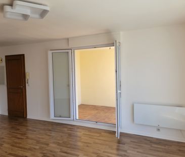 Location Appartement 3 pièces 60m² VELIZY VILLACOUBLAY 78140 - Photo 1