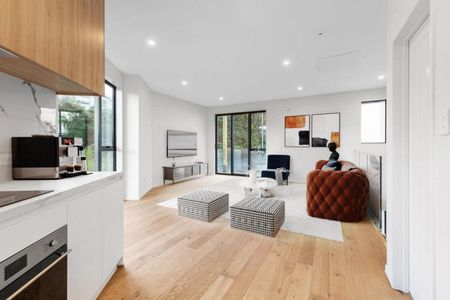 Modern Townhouse in Prime Orakei Location. - Photo 5