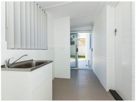 5 Batten Street, Coolbellup - Photo 5