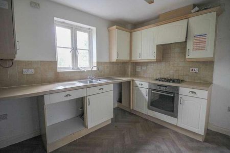 St James, Weston Village, BS24 - Photo 3