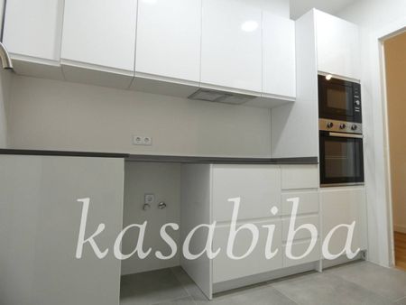 Piso de alquiler en Avenida Reino de Valencia, Russafa - Photo 3