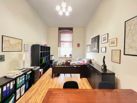 Centrum, 4 pok. po remoncie, ładna kamienica - Photo 4