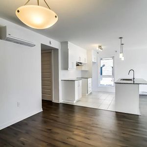 276 Boulevard D'amsterdam (Hull) Magnifique 4 1/2 Dans Cartier Tranquille - Photo 2