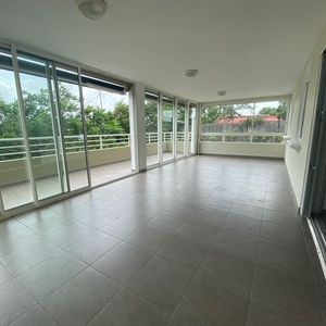 Location Appartement 126m² 4 pièces Fort de france - Photo 2