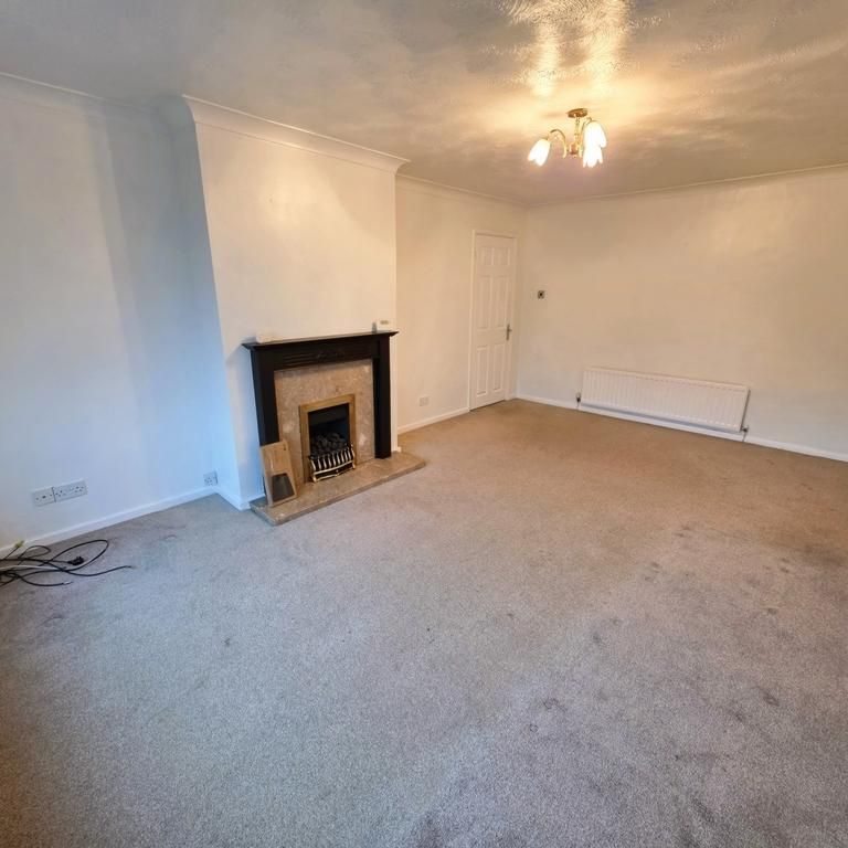 2 bedroom house to rent - Photo 1