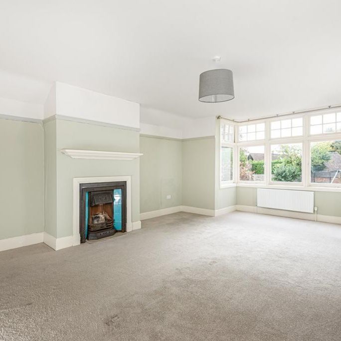 4 bedroom semi-detached house to rent - Photo 1