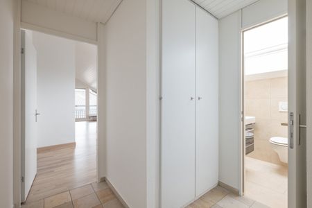 1.5 Zimmer, 49 m², 2. Stock - Foto 4