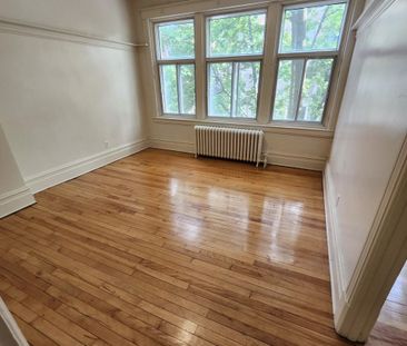 3578 Rue Aylmer apartment — Montréal, QC (2-Bedroom) - 2 Bedroom - Photo 3