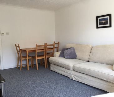 2 Bed Flat, Craigpark, G31 - Photo 2