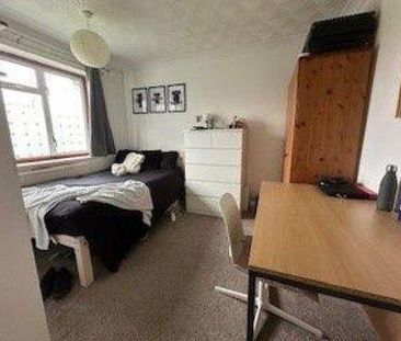 4 bedroom house share to rent - Photo 2