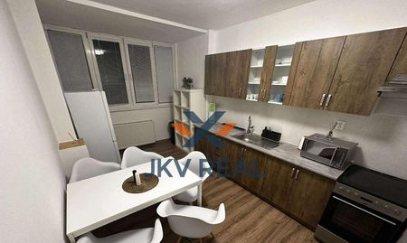 priestranný 4-izbový byt - Photo 5