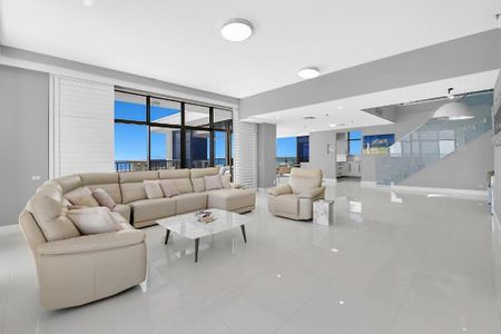 LUXURY PENTHOUSE - Photo 5