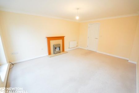 3 bedroom terraced house to rent - Photo 2