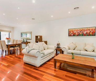 2 Bed, 1 Bath - Photo 2