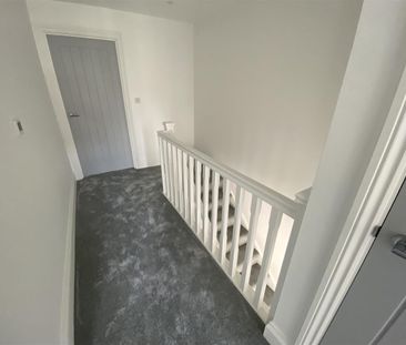 3 Bedroom Maisonette - Photo 5