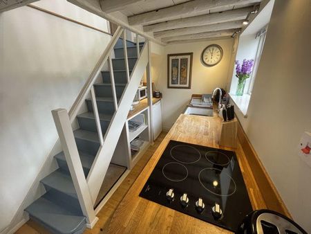 1 bedroom property to rent - Photo 5