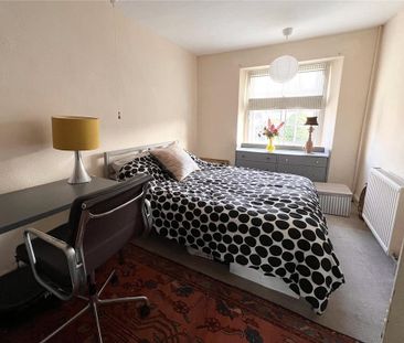 2 bedroom semi-detached house to rent - Photo 4