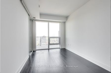 For Lease - 955 Bay Street Unit# 3809 -Room, Toronto, Ontario - Photo 3