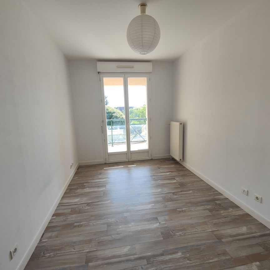 Location Appartement 1 pièce 29m² JOIGNY 89300 - Photo 1