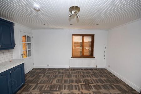 2 Springwell Walk, Lurgan, BT66 8SJ - Photo 4