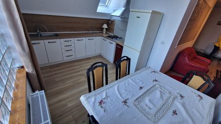 Apartament 4 camere vilă Schei - Photo 4