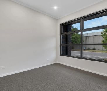 Welcome to 7B Nelson Place - A stunning contemporary residence that... - Photo 3