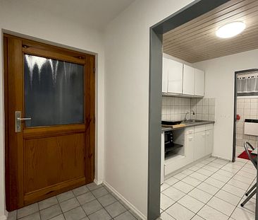 Voll möblierte 1-Zimmer-Wohnung mit schöner Terrasse in ruhiger Lage von Steißlingen - Photo 1