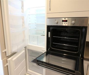 2 bedroom semi-detached house to rent - Photo 5