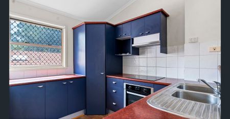 Modern Living in the Heart of Indooroopilly - Photo 4