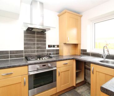 3 bedroom terraced house to rent - Photo 6