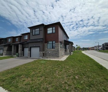 For Lease - 177 Invention Boulevard, Kanata, Ontario - Photo 4