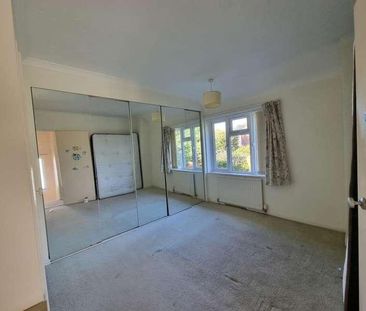 Oliver Drive, Calcot, RG31 - Photo 3