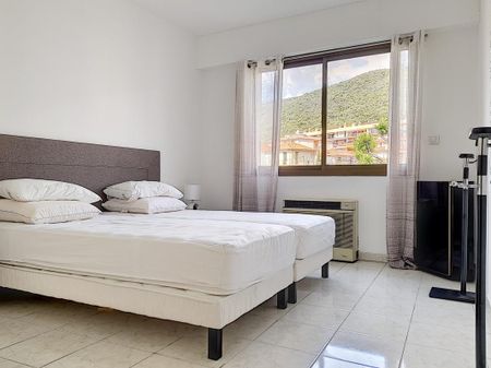 Location Appartement 3 pièces Meublé 99m² AJACCIO 20000 - Photo 5