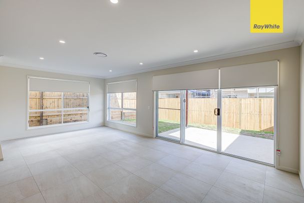 49 Yellowstone Circuit, Yarrabilba QLD 4207 - House For Rent | Domain - Photo 1