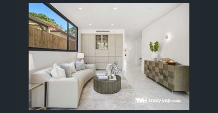 Brand-New Five Bedrooms, Four Bathrooms Luxury Residence in the Heart of Eastwood - Photo 2